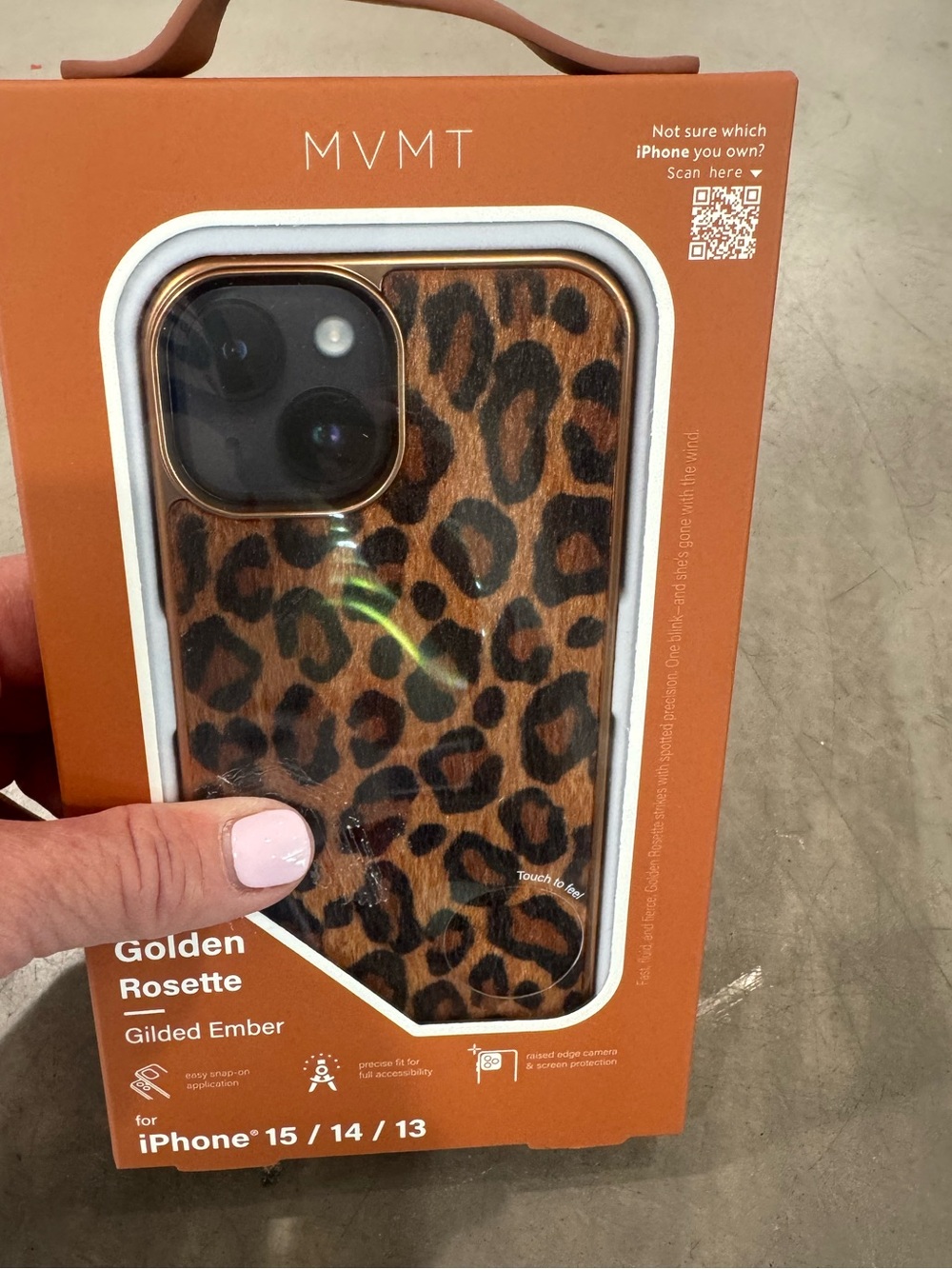 MVMT Golden Rosette Leopard iPhone 15/14/13 protective Case with texture& style